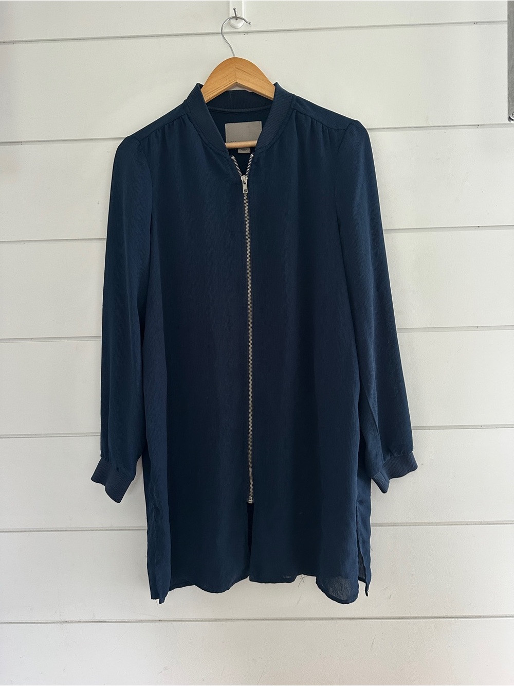 Vero Moda - Light Weight Zip Up jacket - Navy - Size Large